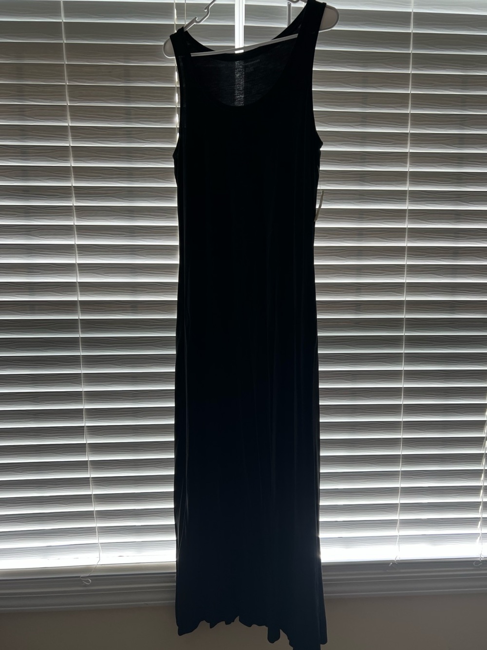 Amazon Essentials Black Sleeveless Maxi Dress